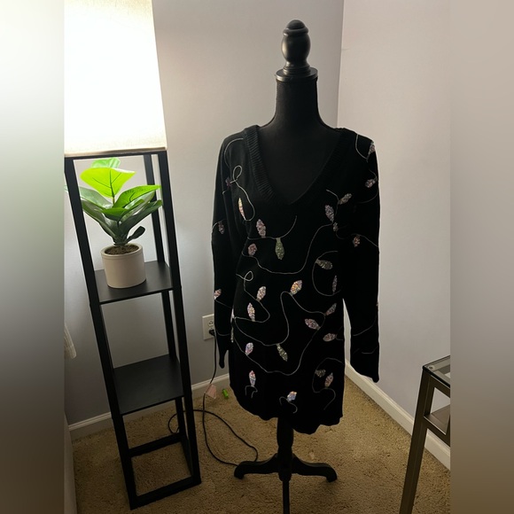 WOMEN'S IRIDESCENT LIGHTS OVERSIZED SWEATER DRESS - Picture 3 of 8